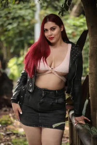 Kaarol69 A day out with your REDHEAD Pic 3