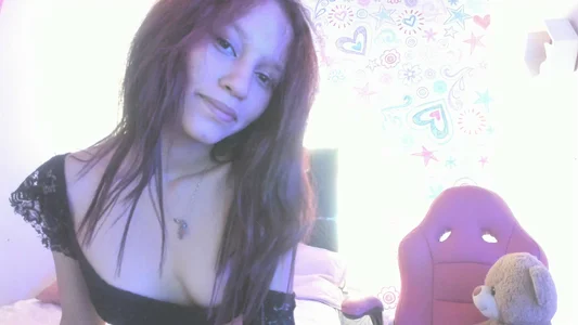 LAURA_SMIITH 🍒🐣 Foto