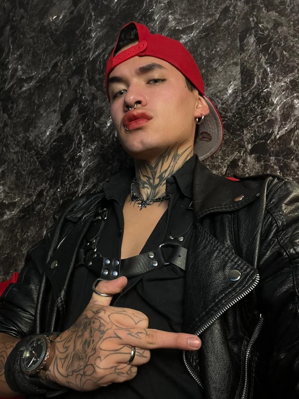 AlecBanne избранные изображения 9597