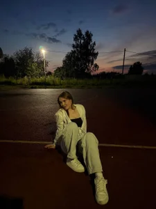 Public de ElanaWiseman  4 Imagens