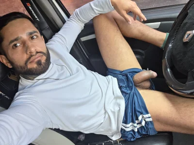 Christangel96_ Do you want me to be hot again in the car? 🚘 slika