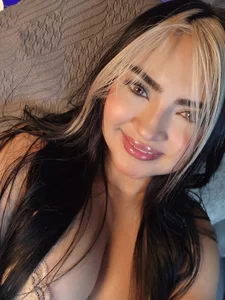 Public de Kaylavanber  2 Imagens