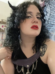 Thiccums-the-Goddess's photo
