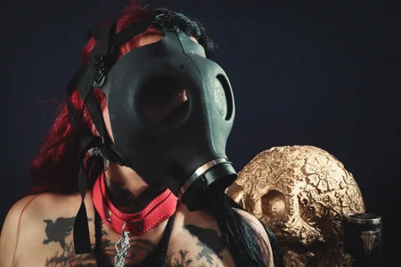 MorganaCrowley PAIN AND PLEASURE IN DARK DESIRES Pic 3