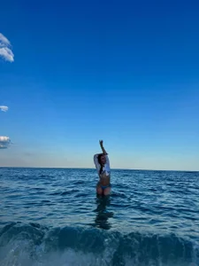 The sea wave od PaigePrado  2 snímek