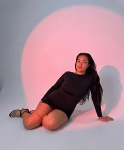 BelllaStone Public Bilde 5