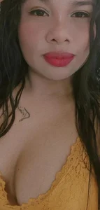 Rashell1_Queen Public Billede