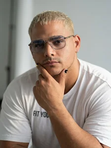 Iron_leo Public Pic 2