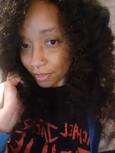 Marie-Petite Silly Selfies Pic