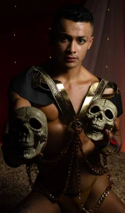 Esteban_Stud_のegyptian godの 3枚の写真