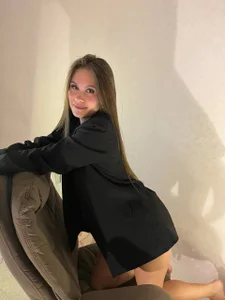 Your colleague de Cirilla_Rose  2 Imagens