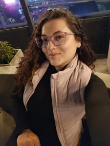 eva_rosse69 In a new adventure in my beautiful country😍🛕🛣️ Pic 3