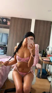 Victoria_alsonA little bit about me✨ Bild