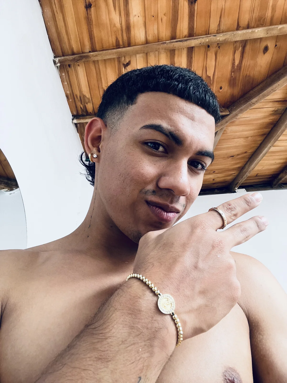 Трендове зображення  4279 Liamsubtle01