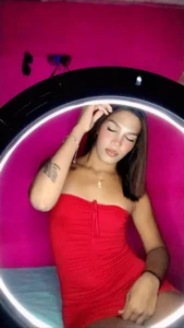 Sara-Smith- Baby 🤍🥵 Foto 2