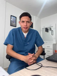 santiObrero Your favorite doctor 🩺👨‍⚕️ Kuva 2