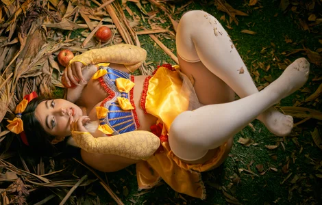 Zdjęcia CharlotteMillers Snow white custome:  2