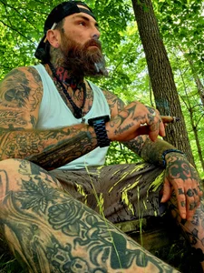 Saga_And_Sin Public Pic 6