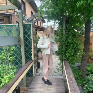 I am de LonaLaban  4 Imagens