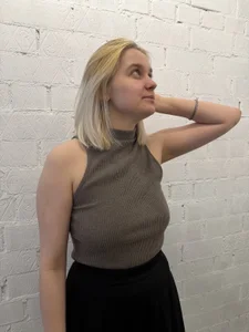 AveIinaStromain Public for everyone Pic 3