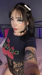 HonneyDemoni Public Pic