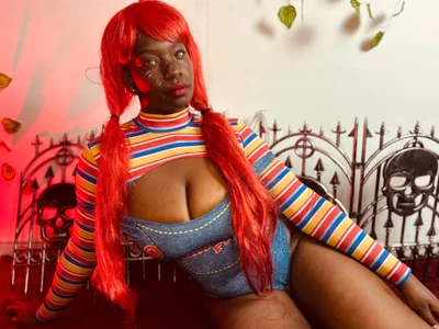 lanna_bx I'm not your toy... I'm your favorite nightmare 😈🔥 Gambar 4