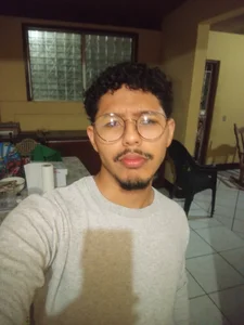 yo de Gallito737  6 Imagens