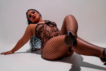 LunaJohns Caught in the Net 🕸️ Pic