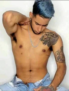 Public de Damianmore01  6 Imagens