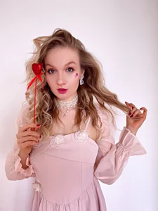 Goddess_VerdgyVi Lovely mood Pic 2