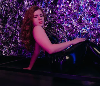 neon love de NoraBigAss  4 Imagens