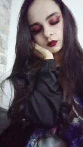 Alice_noir Public Poză 2