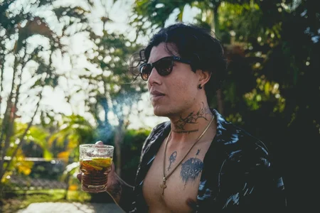 Damian_romanoff_ SMOKE! Pic 2
