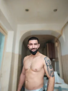 Tommy_Porn_の😈🤫😈の枚の写真