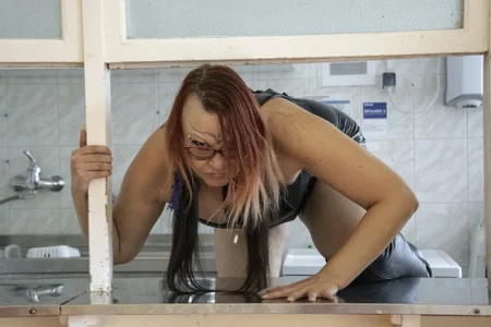 LindaDaemonX Linda takes over the kitchen Immagine  3