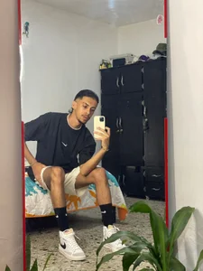 Nikolay_dimitrov Public  2টি ছবি