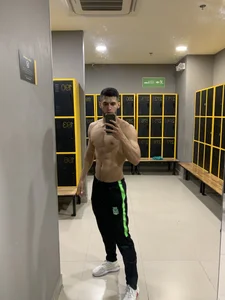 Noah_jhonsonn Gym Time Billede 2