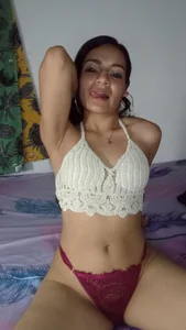 Luna_petite69 Public Pic 4