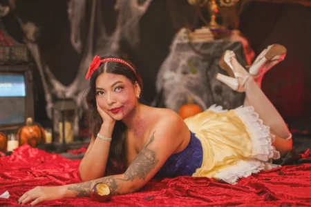 AnnieRouse__ The Beauty of Sweet Snow White ❤️ Poză 2