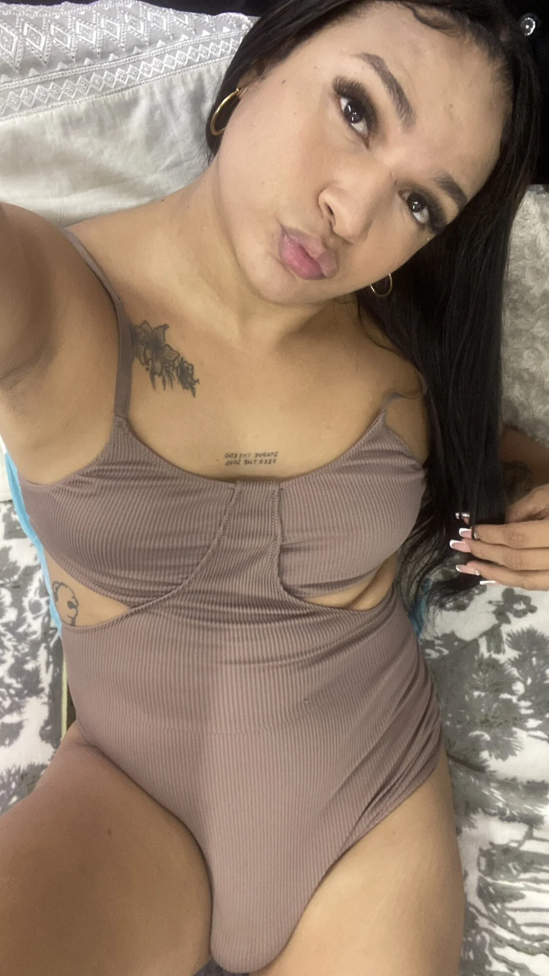 Samara_Hillss Právě oblíbené foto 7597