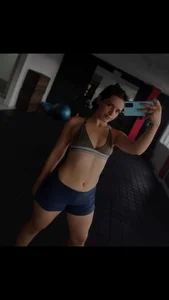 AnnyroseeのPublicの枚の写真