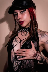 Kaoz_69_ Black widow Immagine  2