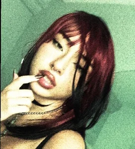 amarantha_rosee te gusta mas el rojo? Pic 2