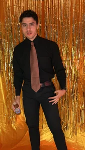 LiamNovak HAPPY NEW YEAR 🎉🎉✨ Εικόνα 2