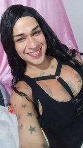 Jessyka_10inches Public Pic 2