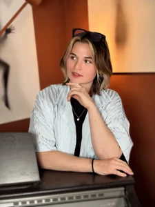 AliceAllard Public Immagine  2