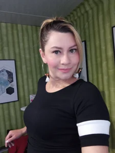 Chanelll_Taylorr_ Secretary's Day Pic 6