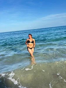 TessaCooper1 Would you be willing to submit? 🍆 Εικόνα 2