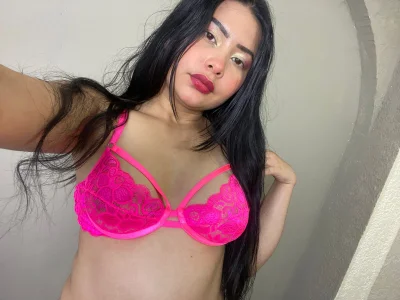 Lucia Pink