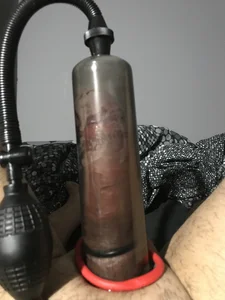 sluttty_submissive_Whore Pomp Foto